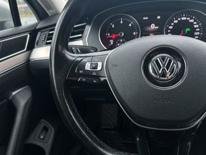 Volkswagen Passat bild 19