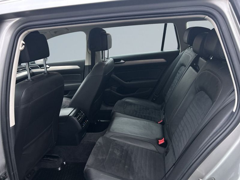 Volkswagen Passat bild 13