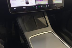 Tesla Model Y bild 20