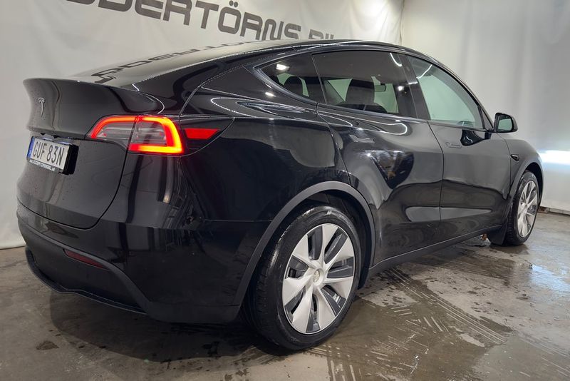 Tesla Model Y bild 6