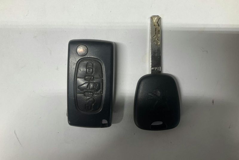 Peugeot Partner bild 14