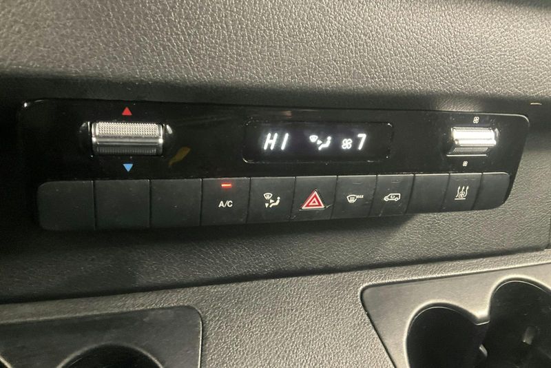Mercedes Sprinter bild 14