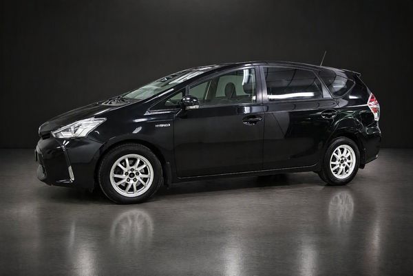 Toyota Prius HSD 7-SITS GPS KEYLESS HEAD-UP V-HJUL - 2015