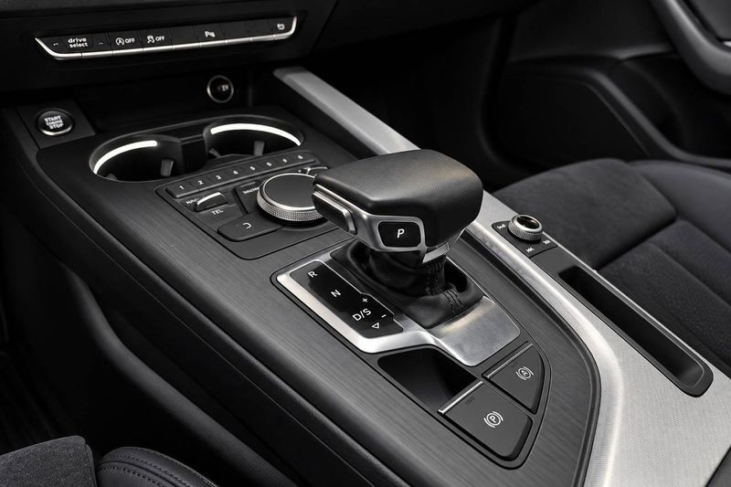 Audi A4 bild 11
