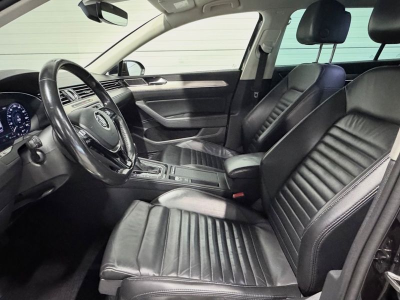 Volkswagen Passat bild 11