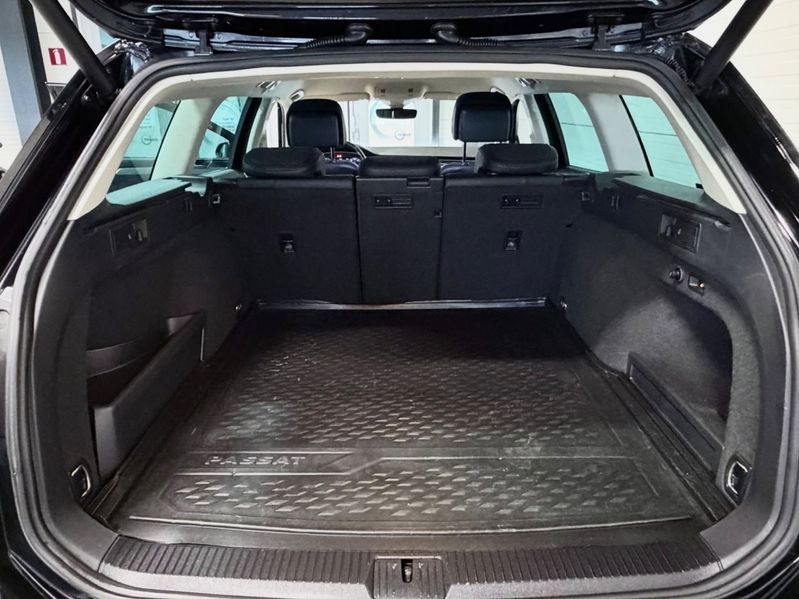 Volkswagen Passat bild 17