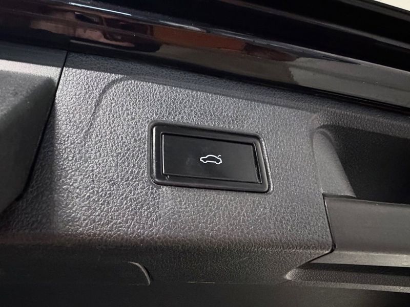 Volkswagen Passat bild 18