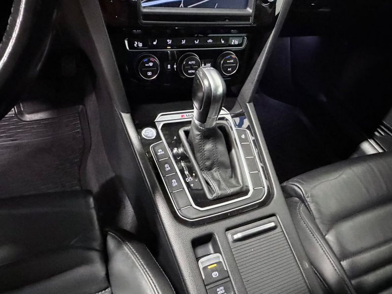 Volkswagen Passat bild 13