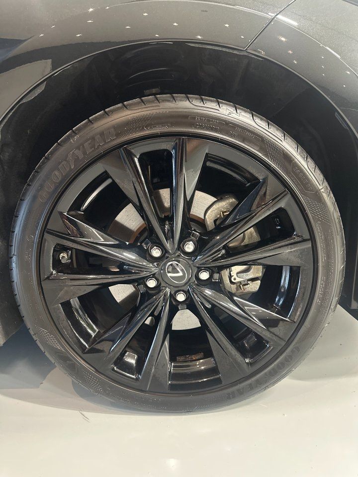 Lexus ES bild 7