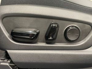 Lexus ES bild 11