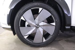 Nissan Ariya bild 10