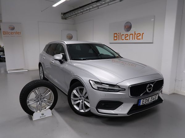 Volvo V60 B4 V-Däck ingår Drag-Kamera-Navi-BLIS-Värmare-VoC-Pilot - 2021