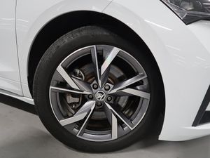 Skoda Enyaq bild 13