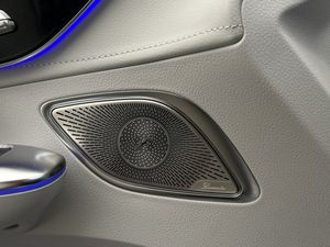 Mercedes EQE350 bild 17