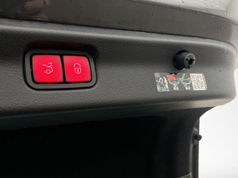Mercedes EQE350 bild 11