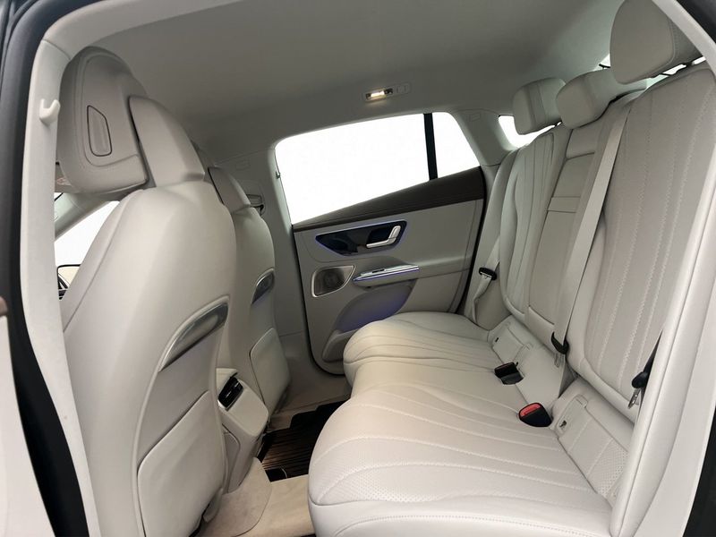 Mercedes EQE350 bild 38