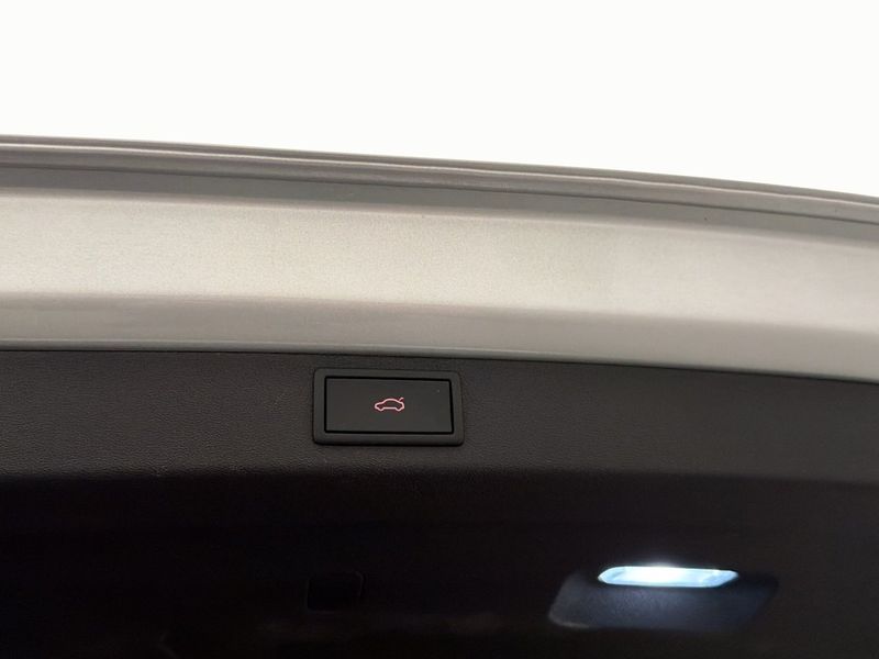 Skoda Enyaq bild 12