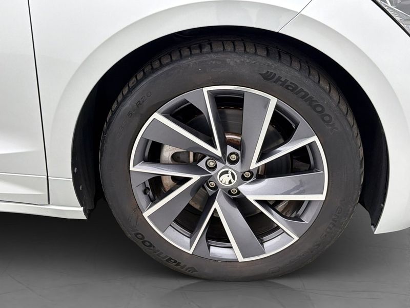 Skoda Enyaq bild 38