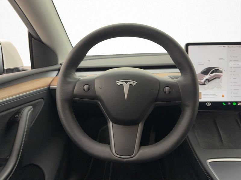 Tesla Model Y bild 20