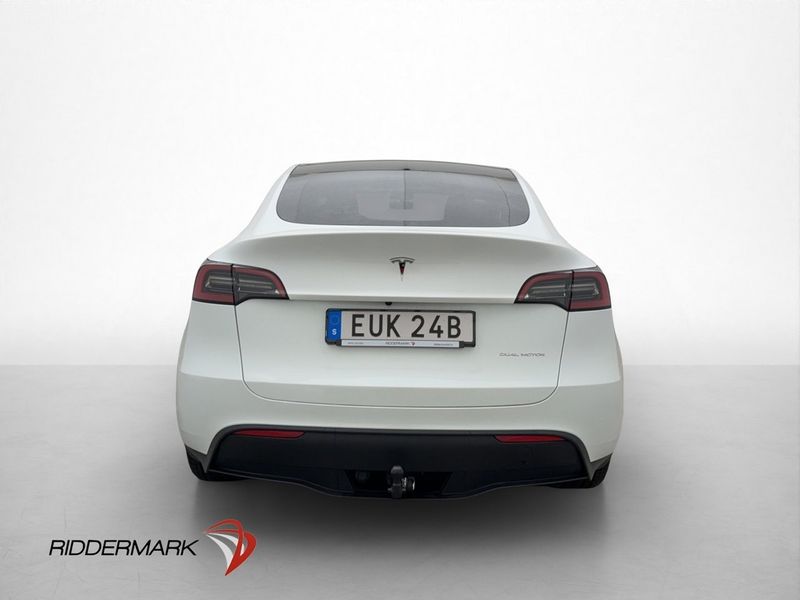 Tesla Model Y bild 8