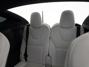 Tesla Model X bild 20