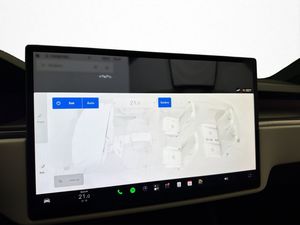 Tesla Model X bild 34