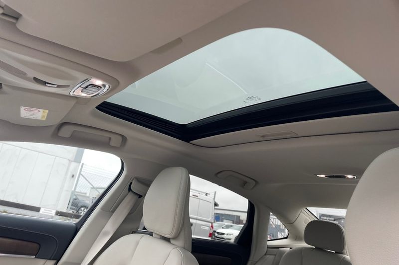 Volvo S90 bild 24