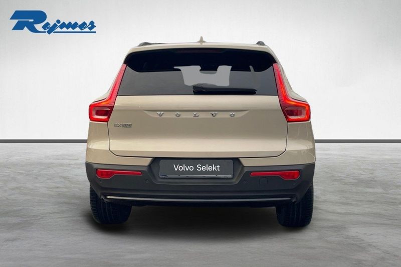 Volvo EX40 bild 8