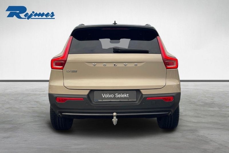 Volvo EX40 bild 7