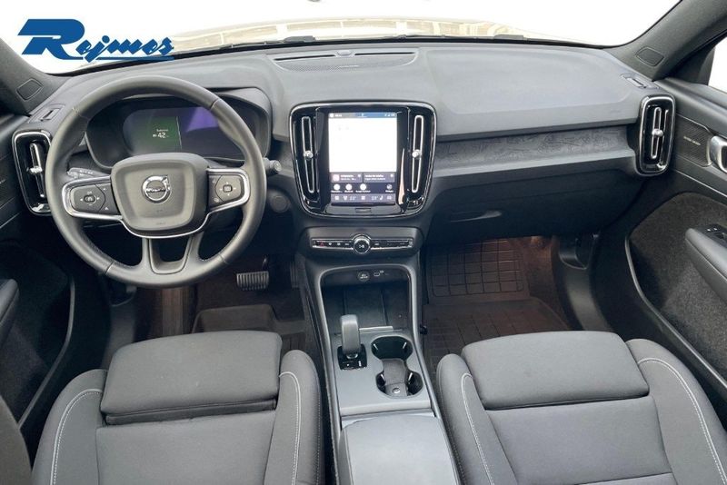 Volvo EX40 bild 9
