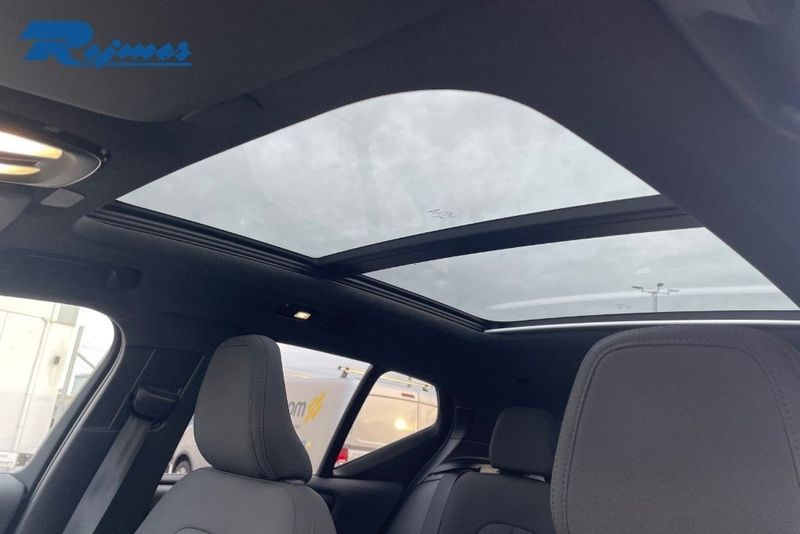 Volvo EX40 bild 21