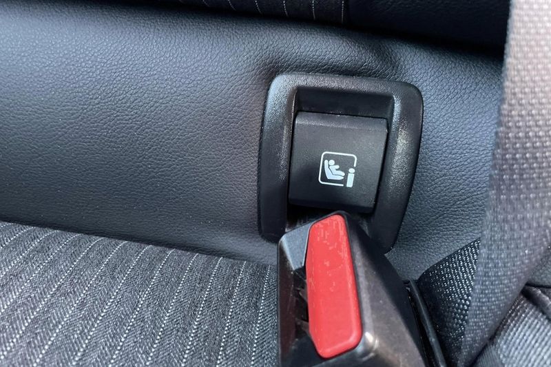 Renault Clio bild 18