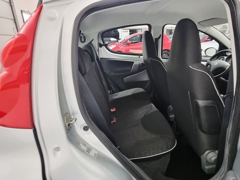 Peugeot 107 bild 20