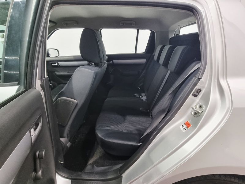 Suzuki Swift bild 8