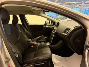 Volvo V40 bild 8