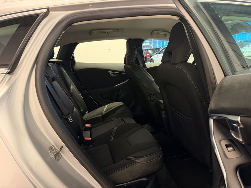 Volvo V40 bild 9