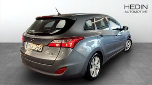 Hyundai i30 bild 2