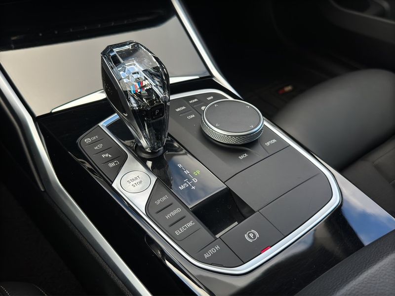 BMW 330 bild 17