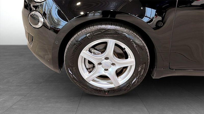 Fiat 500e bild 9