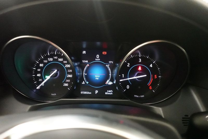 Jaguar XF bild 13