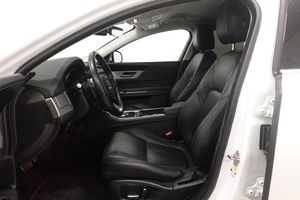 Jaguar XF bild 4