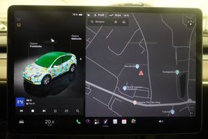 Tesla Model Y bild 11
