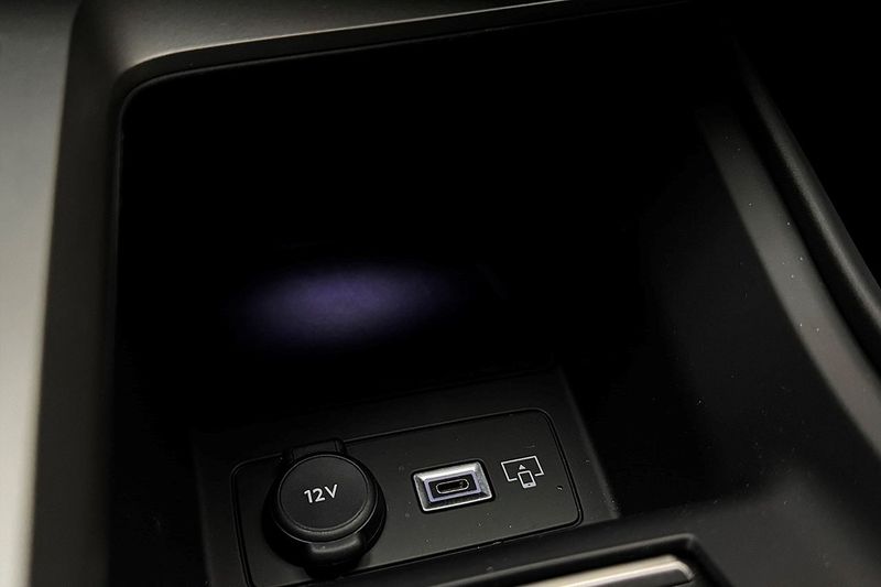 Peugeot 408 bild 33