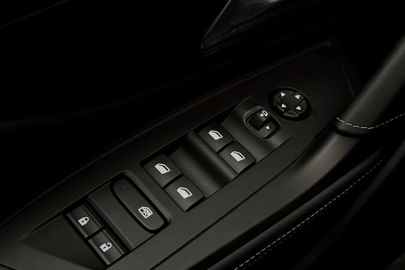 Peugeot 408 bild 36