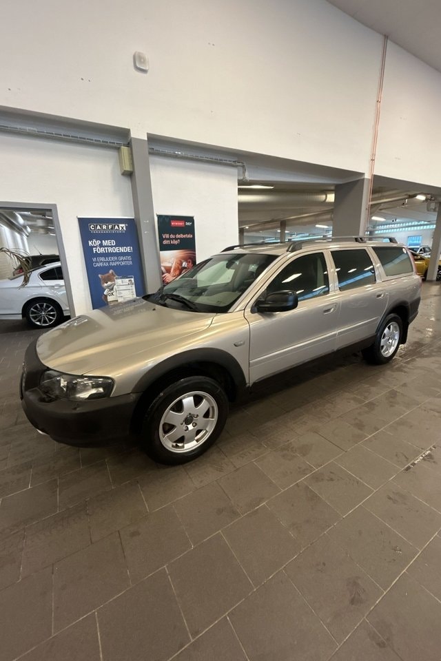 Volvo XC70