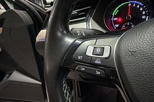Volkswagen Passat bild 15