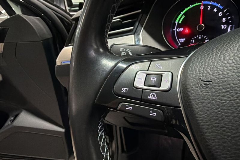 Volkswagen Passat bild 15