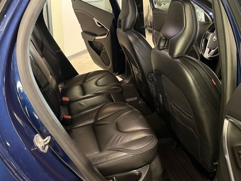 Volvo V40 bild 8