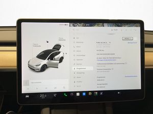 Tesla Model Y bild 21