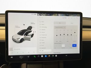 Tesla Model Y bild 23